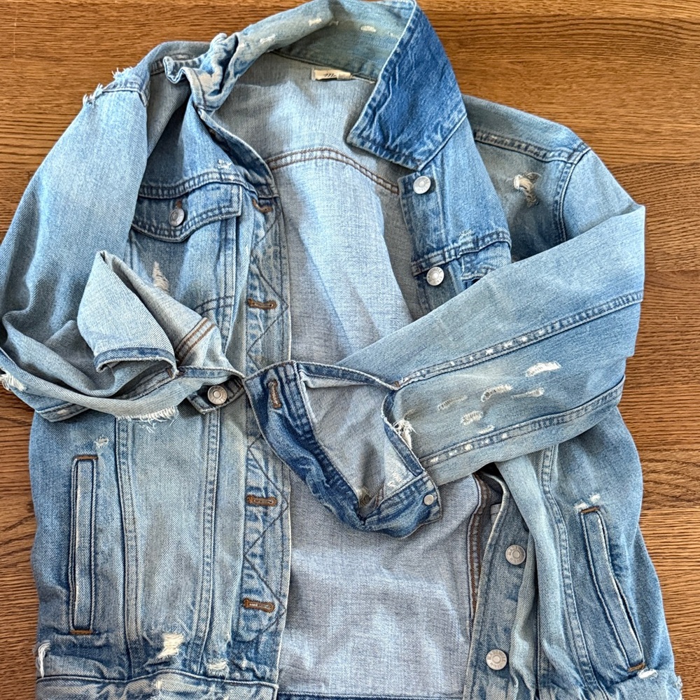 Madewell Light Blue Jean Jacket size small